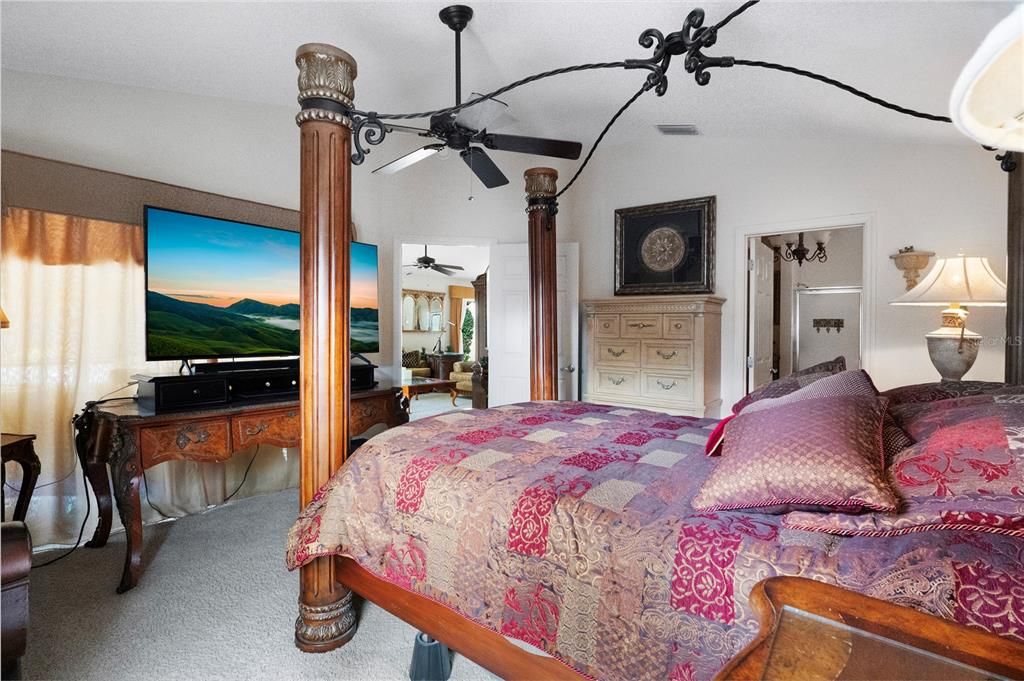 待售: $399,900 (2 贝兹, 2 浴室, 1178 平方英尺)