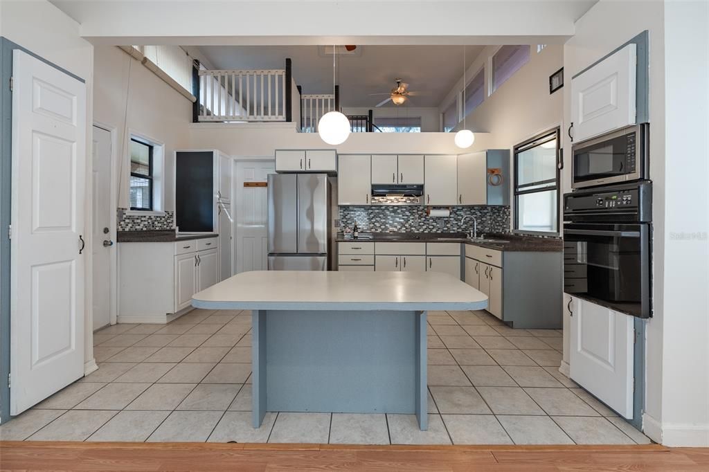 En Venta: $174,900 (2 camas, 1 baños, 1118 Pies cuadrados)