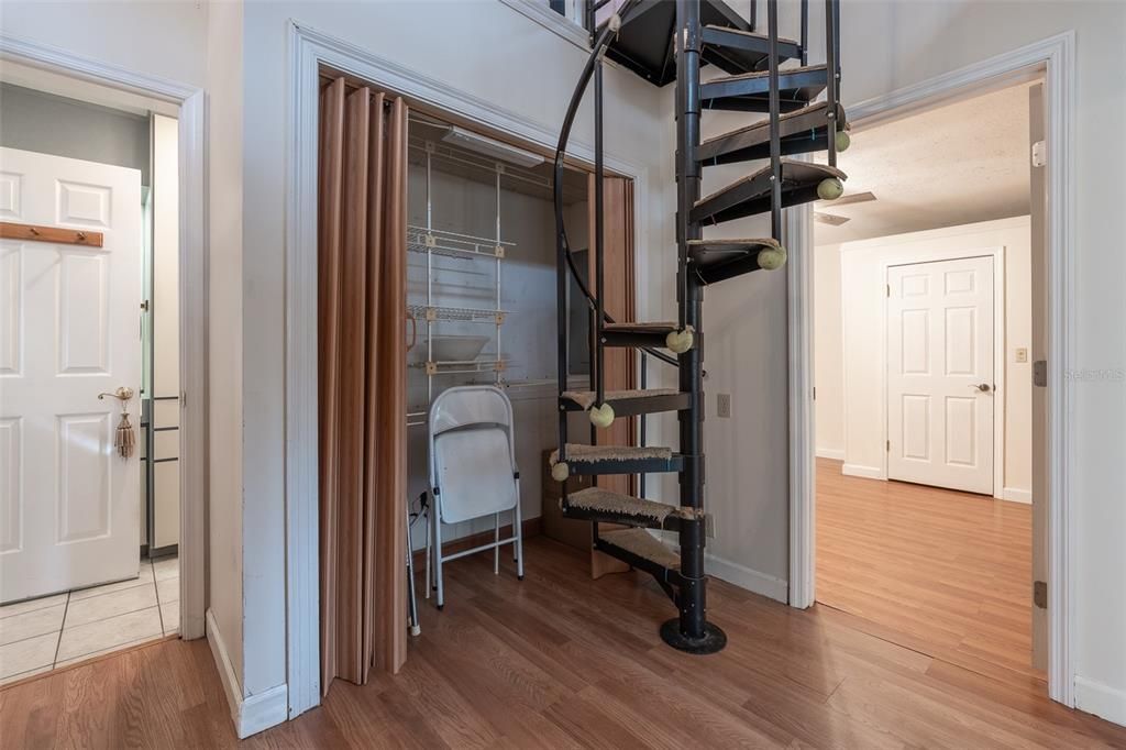 En Venta: $174,900 (2 camas, 1 baños, 1118 Pies cuadrados)