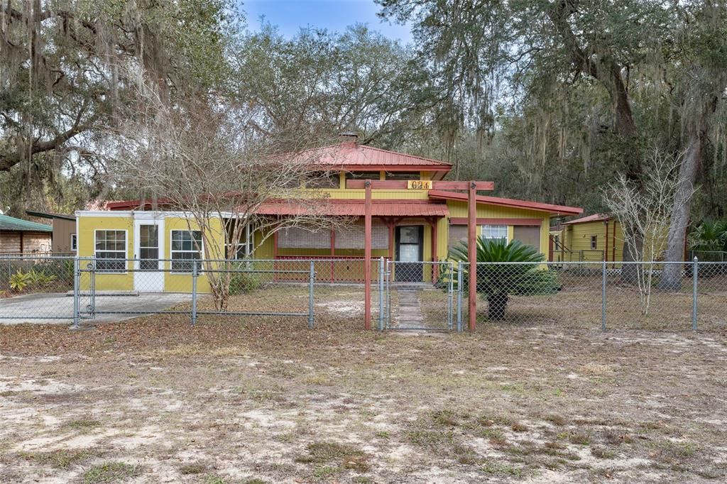 En Venta: $174,900 (2 camas, 1 baños, 1118 Pies cuadrados)