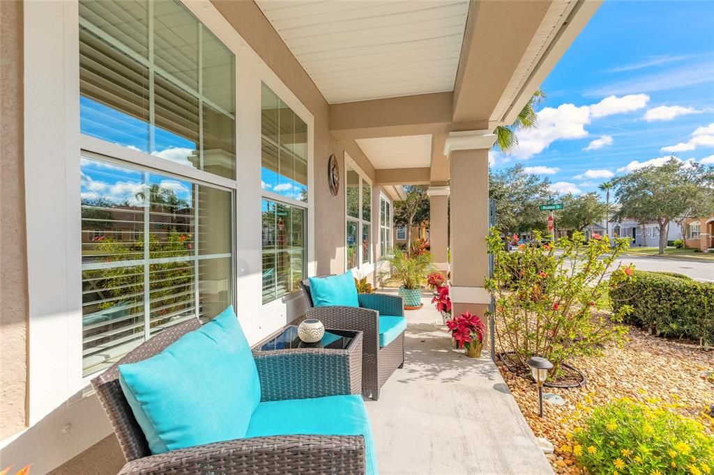 На продажу: $399,000 (3 спален, 2 ванн, 1905 Квадратных фут)