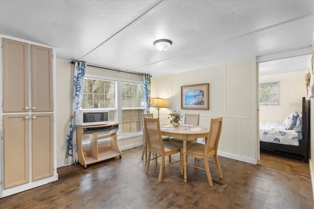 待售: $139,900 (3 贝兹, 2 浴室, 1152 平方英尺)