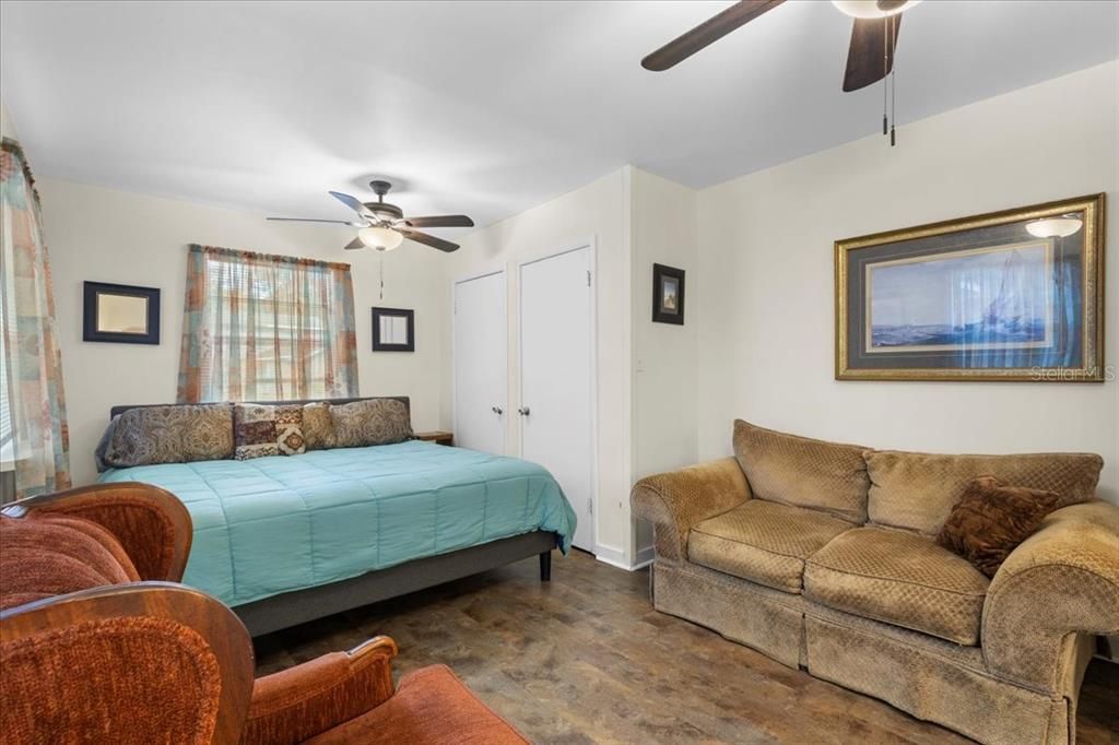 待售: $139,900 (3 贝兹, 2 浴室, 1152 平方英尺)