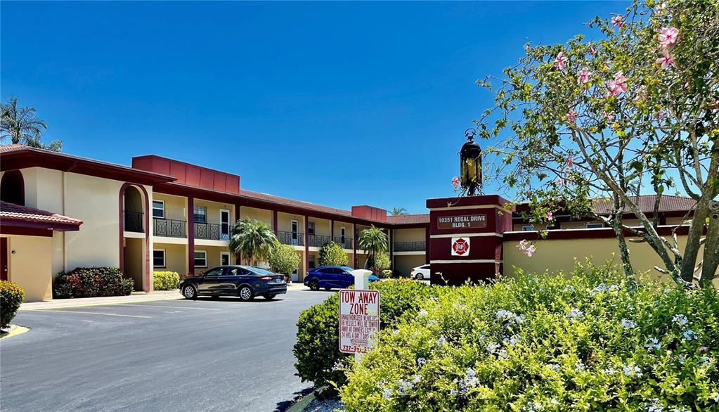 Activo con contrato: $160,000 (1 camas, 1 baños, 815 Pies cuadrados)