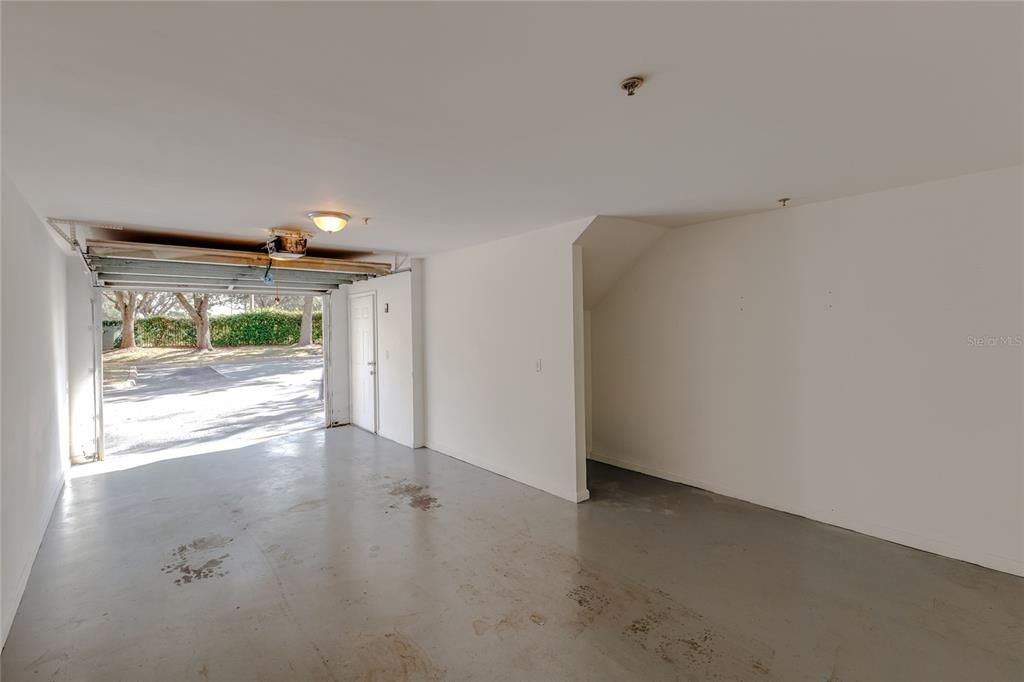 В аренду: $2,300 (3 спален, 2 ванн, 1396 Квадратных фут)