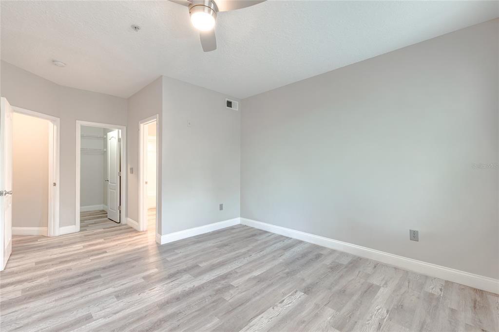 В аренду: $2,300 (3 спален, 2 ванн, 1396 Квадратных фут)