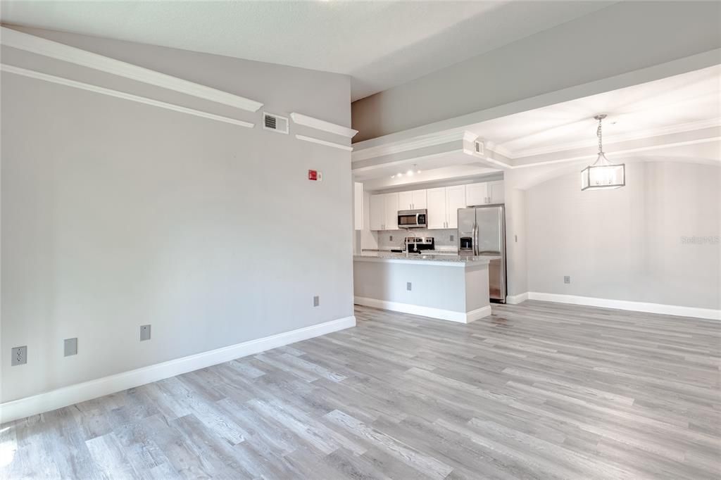 В аренду: $2,300 (3 спален, 2 ванн, 1396 Квадратных фут)