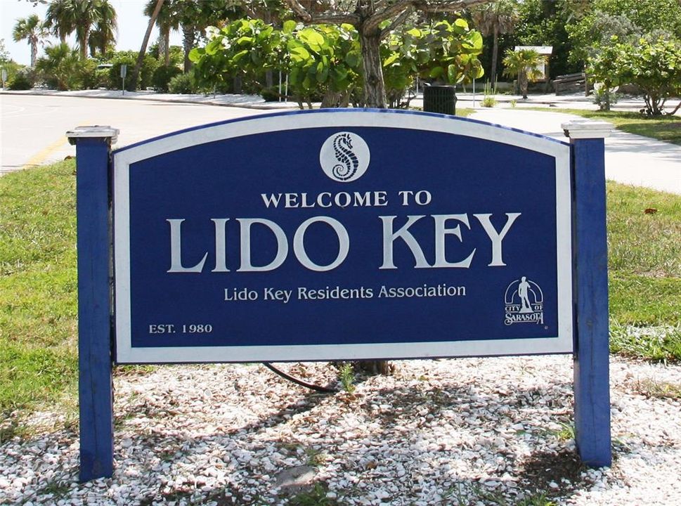 待售: $369,000 (2 贝兹, 2 浴室, 1562 平方英尺)