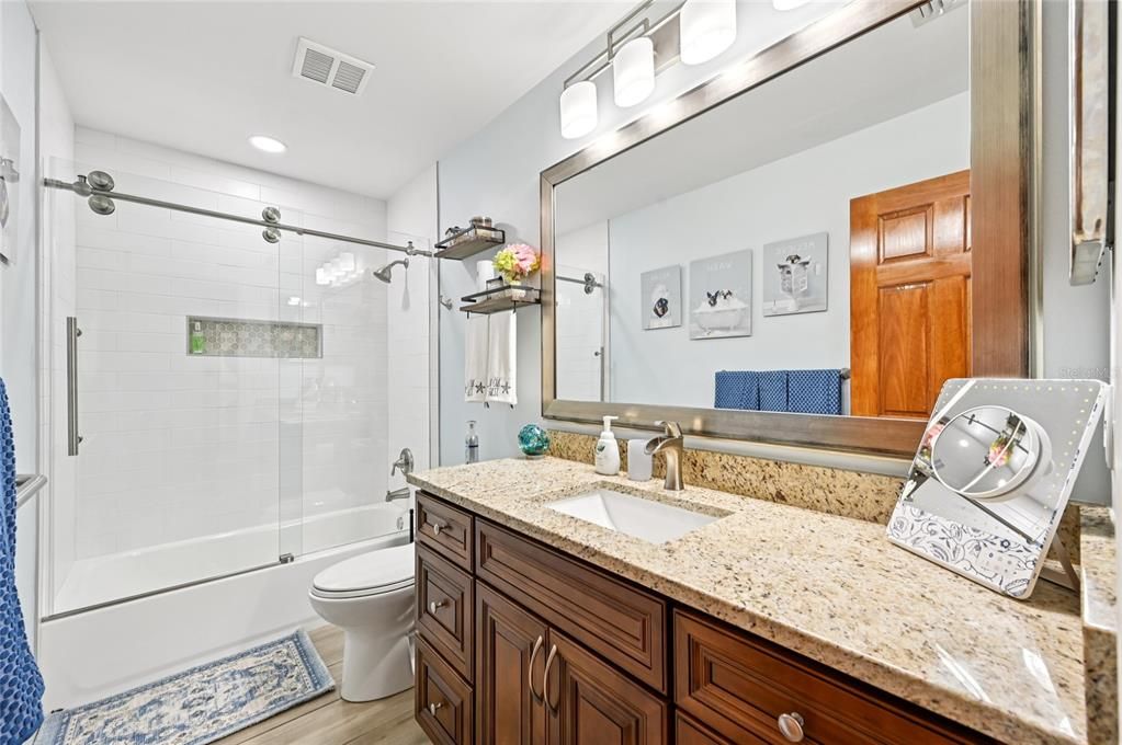 For Sale: $385,000 (3 beds, 2 baths, 1650 Square Feet)