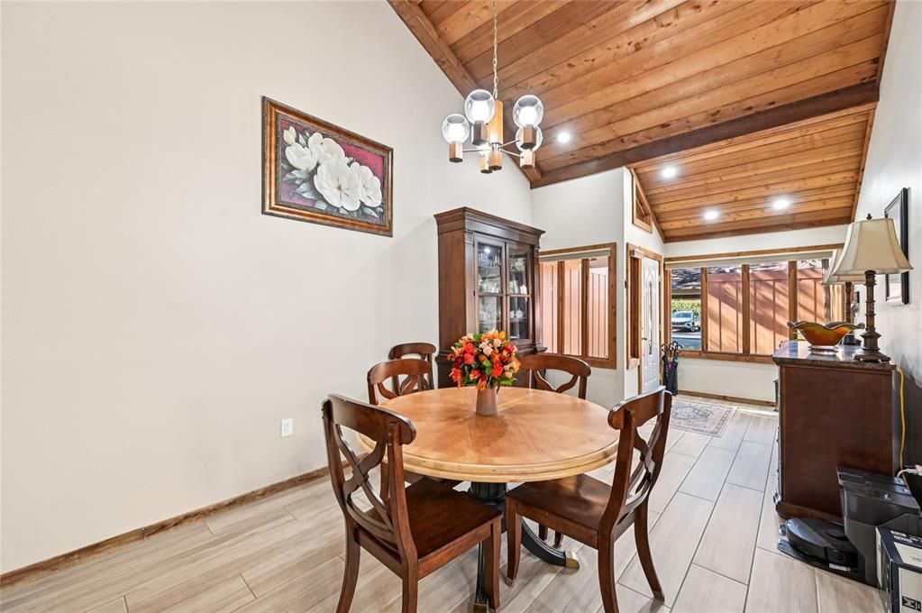 For Sale: $385,000 (3 beds, 2 baths, 1650 Square Feet)