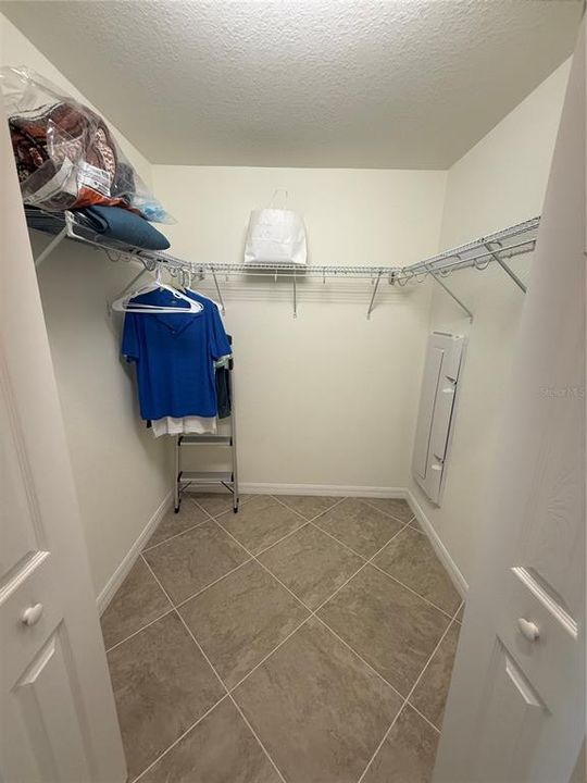 For Sale: $375,000 (3 beds, 2 baths, 1769 Square Feet)