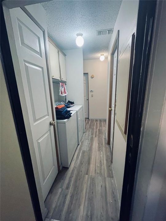 На продажу: $189,000 (2 спален, 2 ванн, 1144 Квадратных фут)