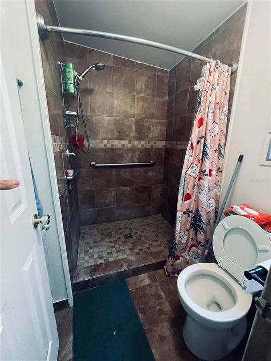 На продажу: $189,000 (2 спален, 2 ванн, 1144 Квадратных фут)