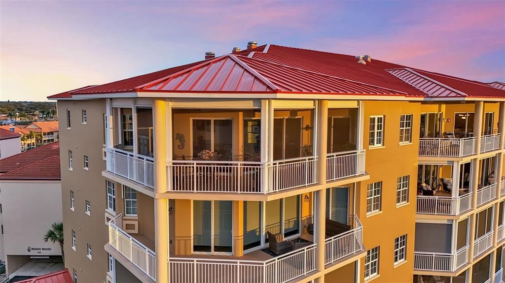 На продажу: $899,000 (3 спален, 3 ванн, 2630 Квадратных фут)