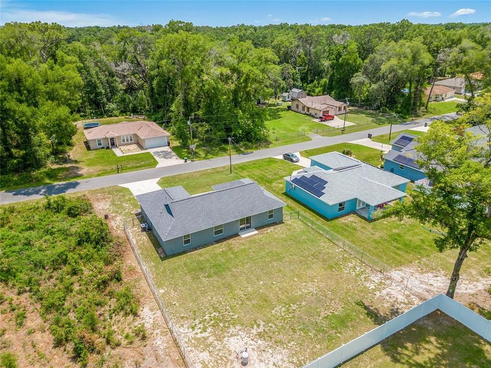 出租: $1,885 (3 贝兹, 2 浴室, 1416 平方英尺)