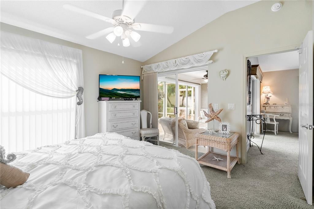 待售: $324,900 (2 贝兹, 2 浴室, 1132 平方英尺)