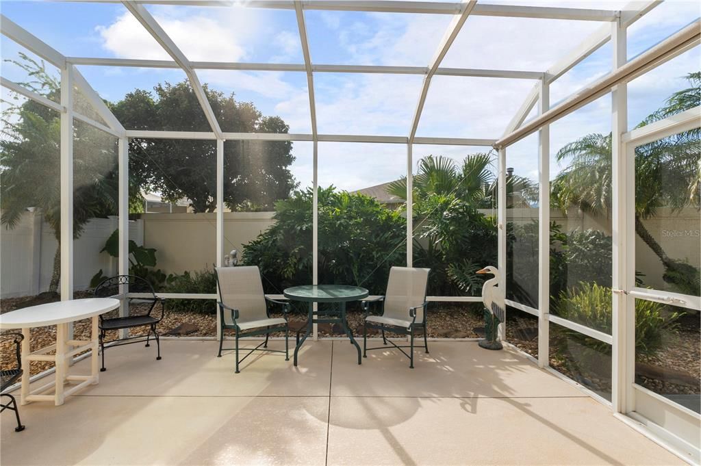 待售: $324,900 (2 贝兹, 2 浴室, 1132 平方英尺)