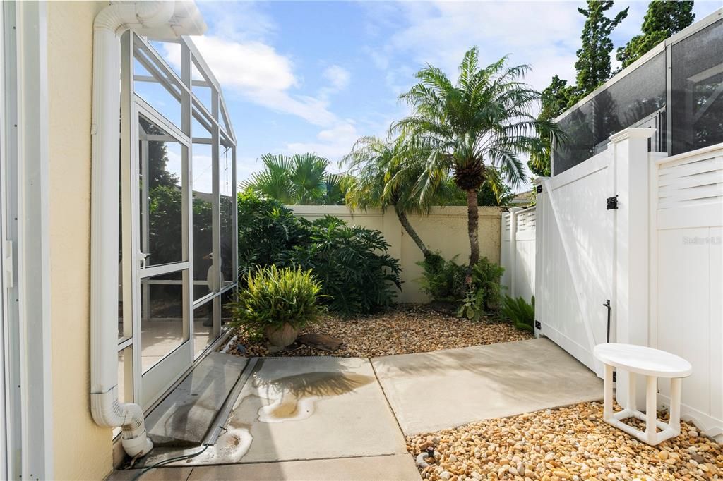 待售: $324,900 (2 贝兹, 2 浴室, 1132 平方英尺)