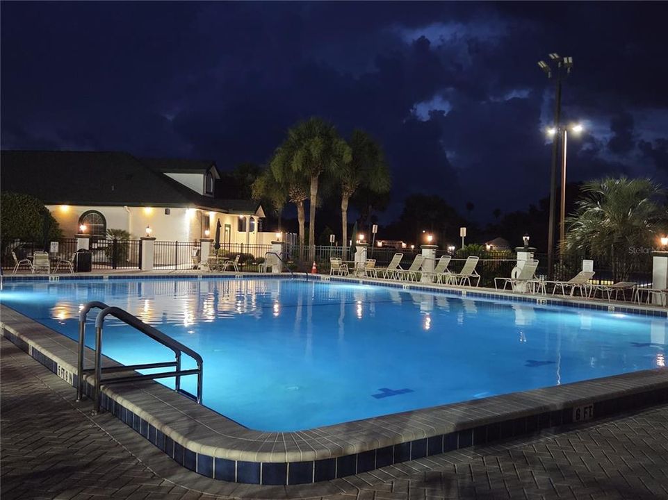 For Sale: $309,000 (2 beds, 2 baths, 1866 Square Feet)