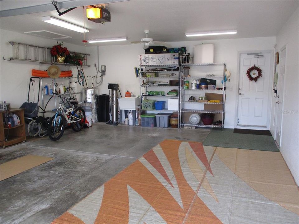 For Sale: $309,000 (2 beds, 2 baths, 1866 Square Feet)