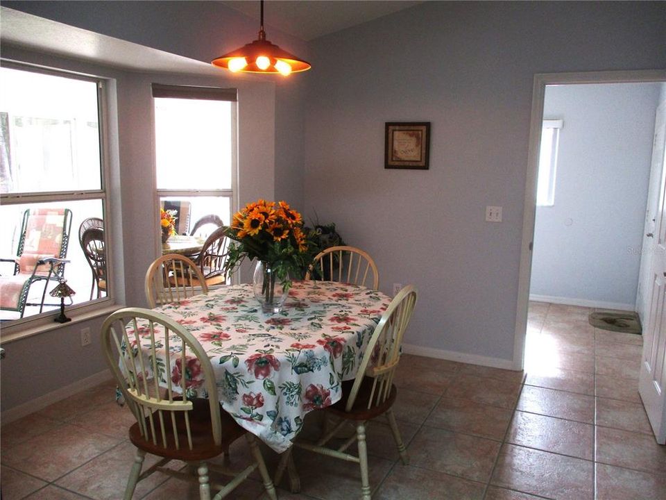 For Sale: $309,000 (2 beds, 2 baths, 1866 Square Feet)