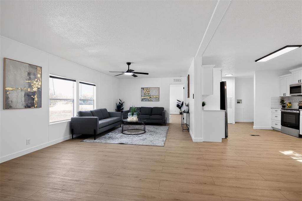 待售: $219,990 (3 贝兹, 2 浴室, 1482 平方英尺)