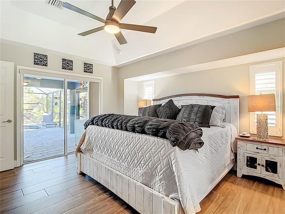 For Sale: $499,000 (3 beds, 2 baths, 1648 Square Feet)