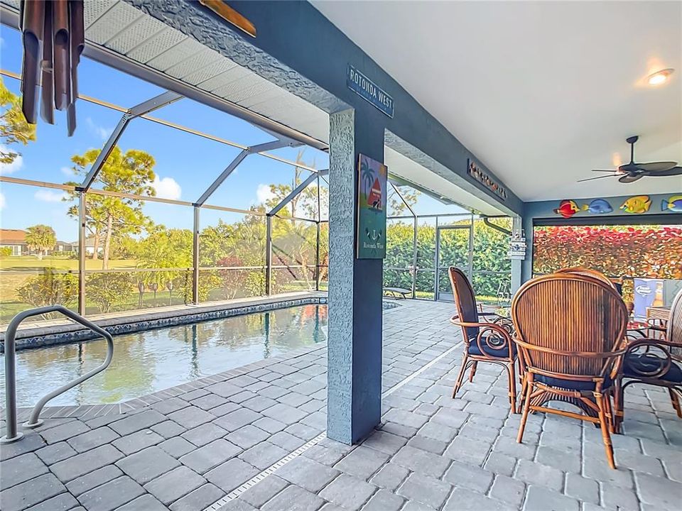 For Sale: $499,000 (3 beds, 2 baths, 1648 Square Feet)