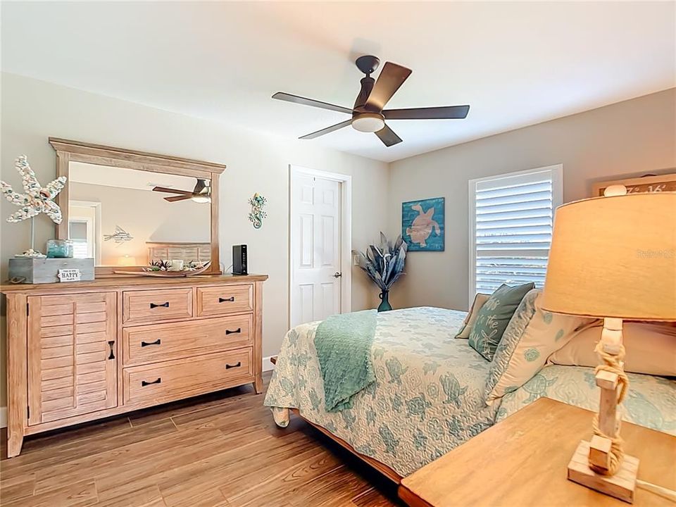 For Sale: $499,000 (3 beds, 2 baths, 1648 Square Feet)