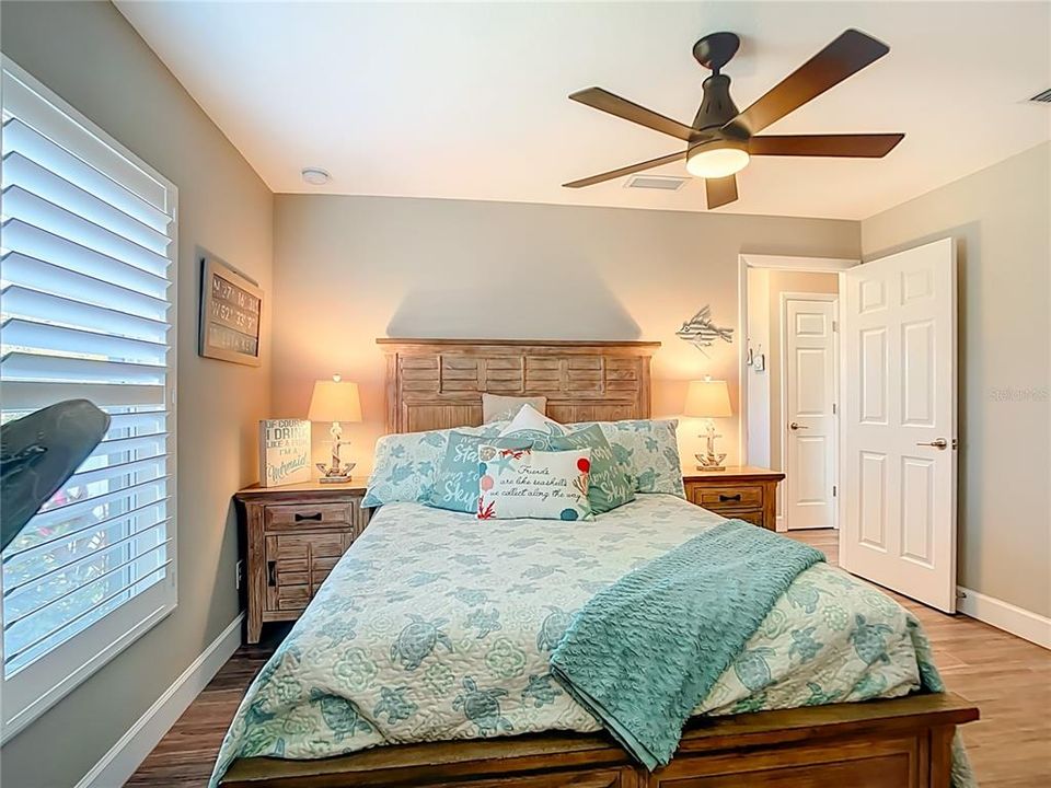 For Sale: $499,000 (3 beds, 2 baths, 1648 Square Feet)