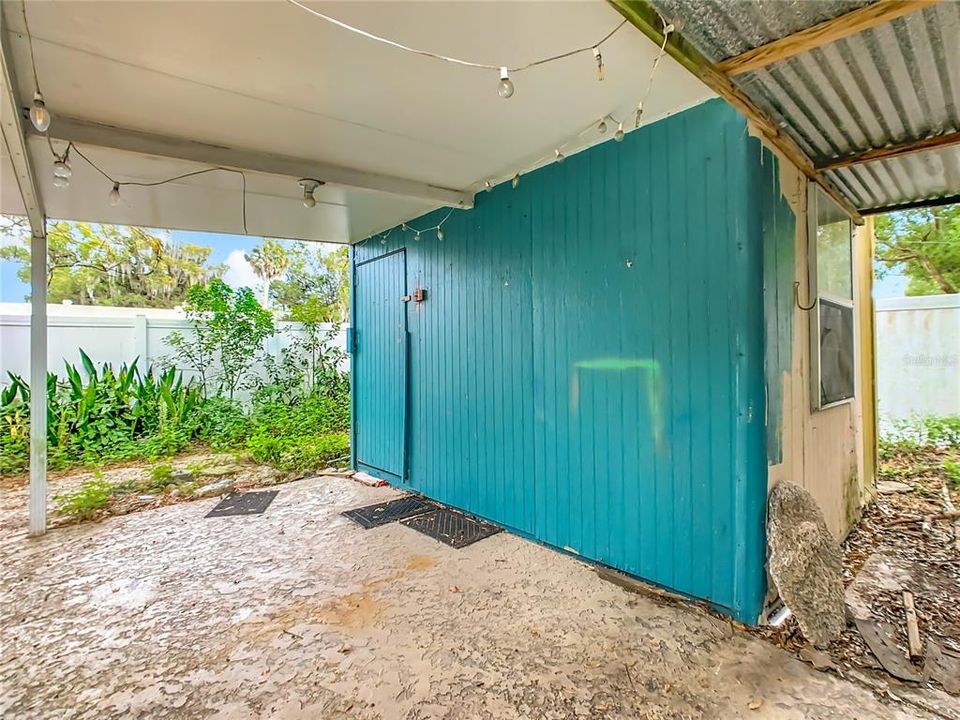 Active With Contract: $280,000 (3 beds, 2 baths, 1425 Square Feet)