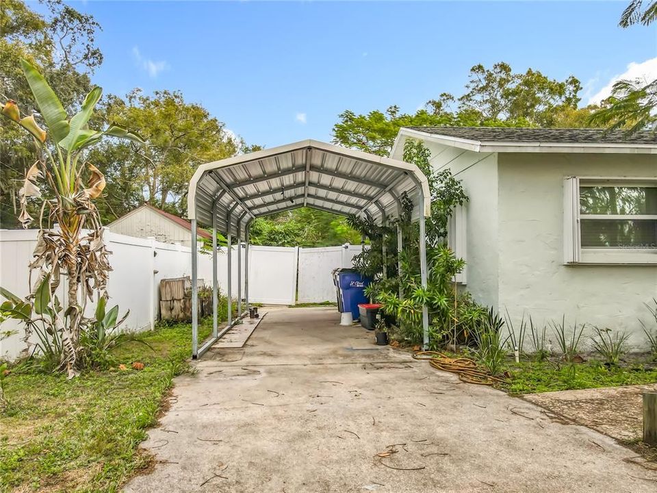 Active With Contract: $280,000 (3 beds, 2 baths, 1425 Square Feet)