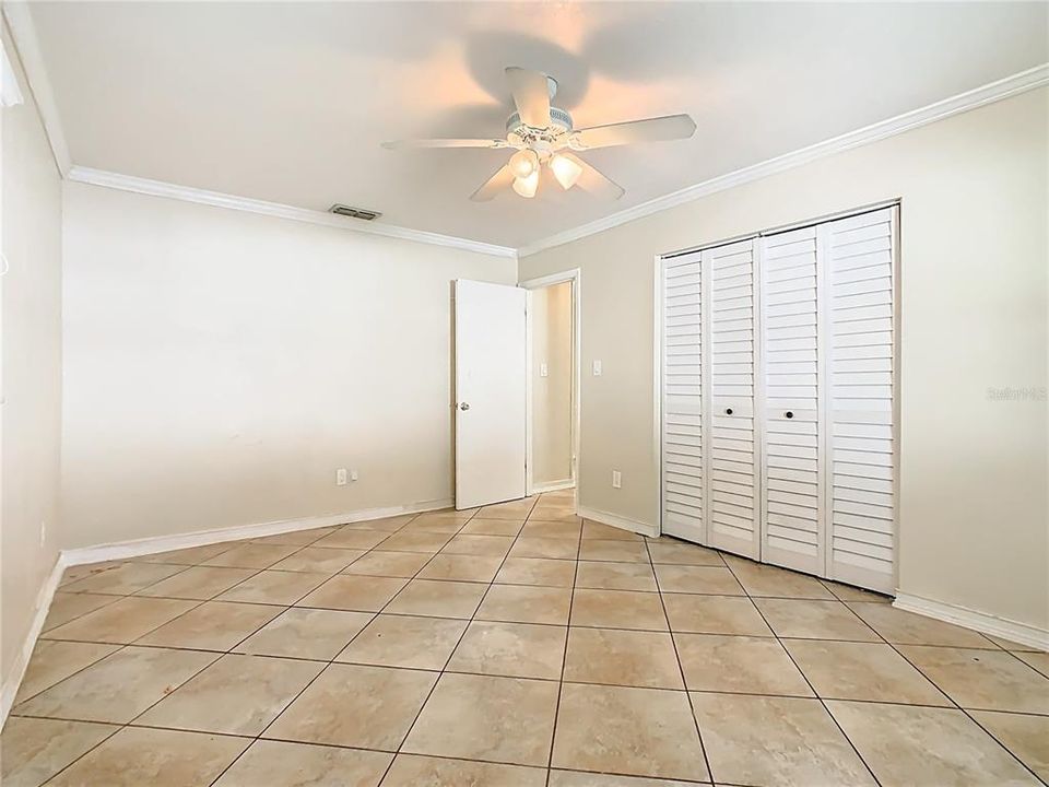 Active With Contract: $280,000 (3 beds, 2 baths, 1425 Square Feet)