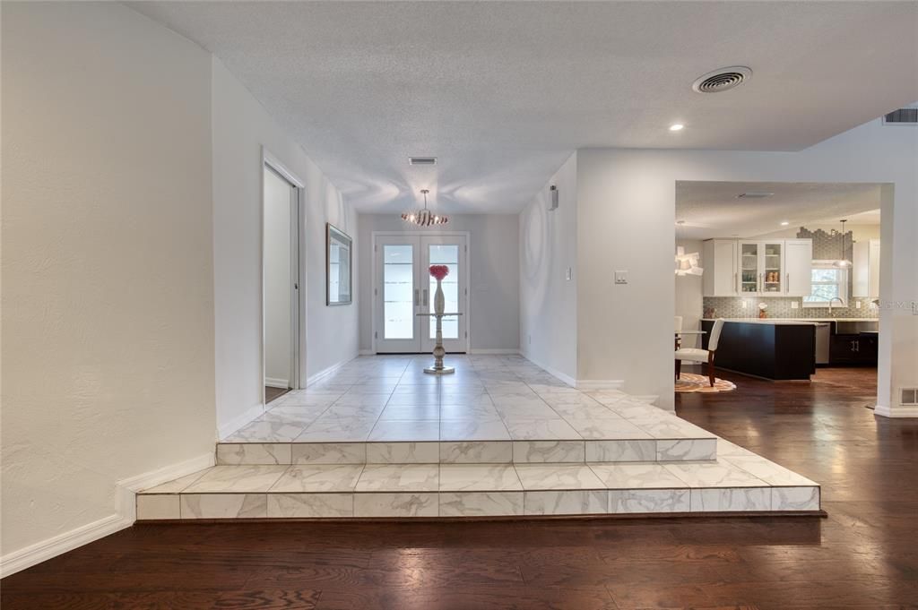 待售: $599,000 (4 贝兹, 2 浴室, 3293 平方英尺)