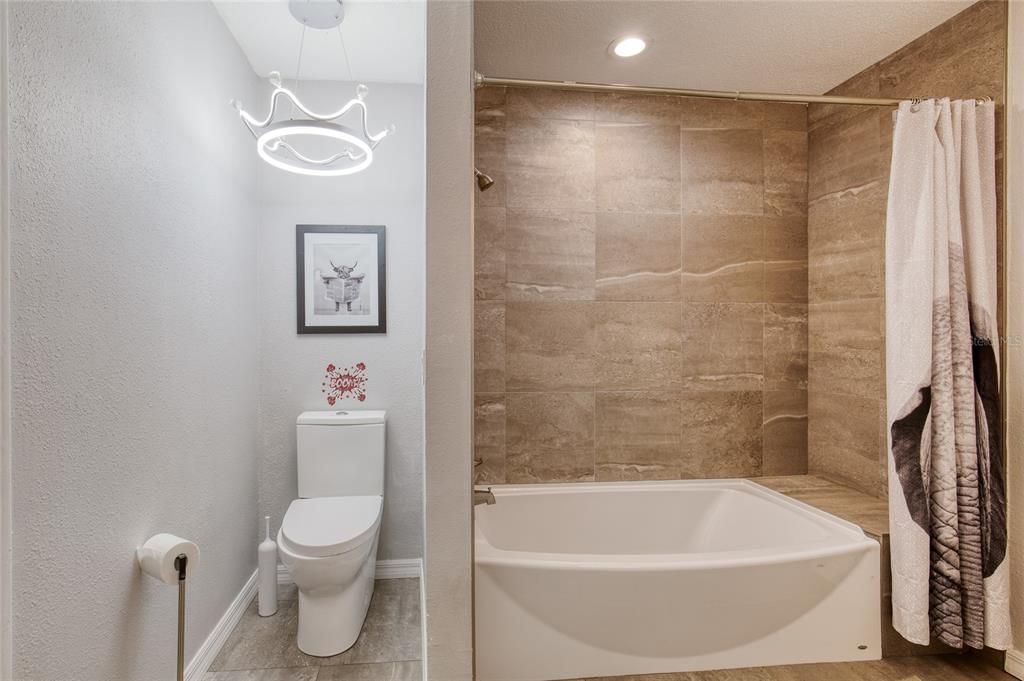 待售: $599,000 (4 贝兹, 2 浴室, 3293 平方英尺)