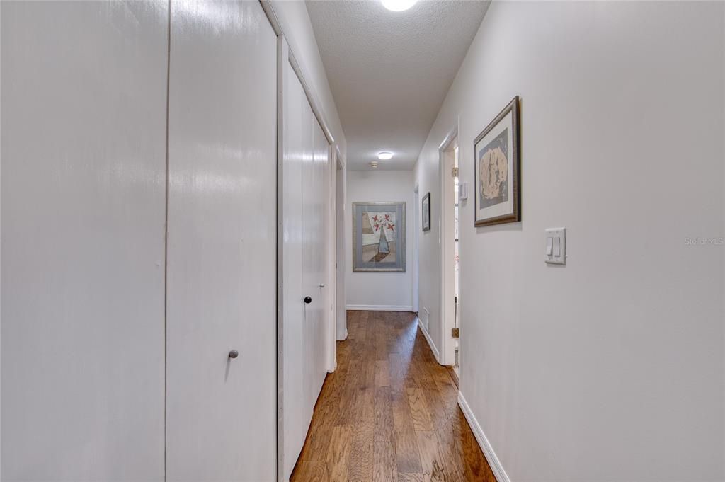 待售: $599,000 (4 贝兹, 2 浴室, 3293 平方英尺)