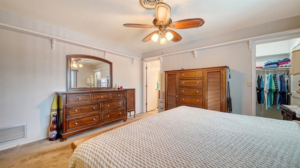 На продажу: $365,000 (2 спален, 2 ванн, 1184 Квадратных фут)