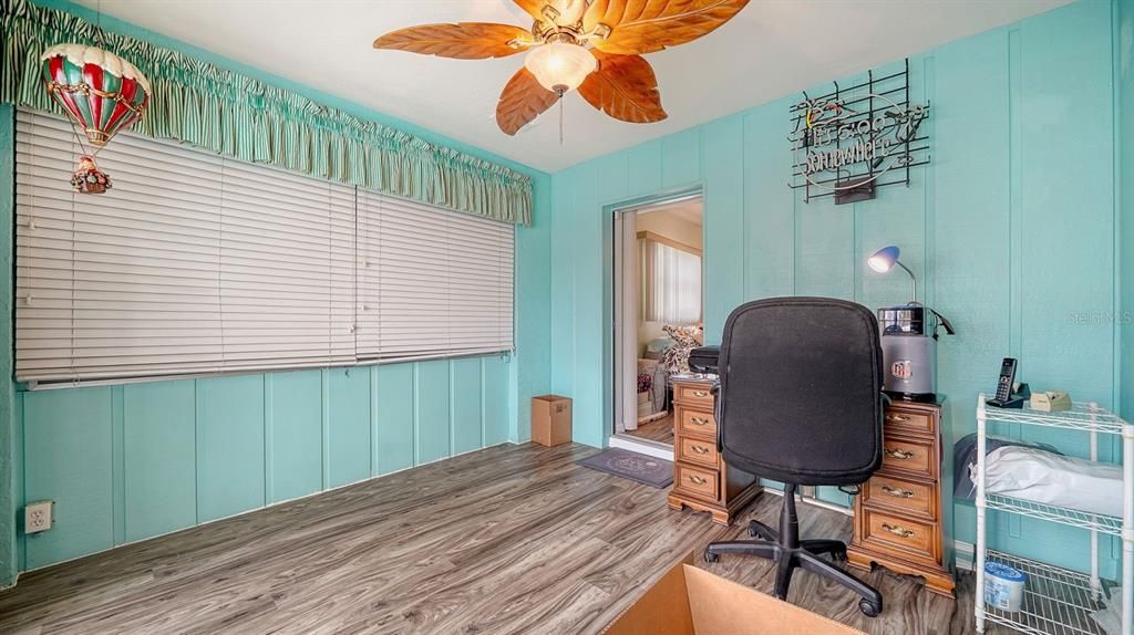 На продажу: $365,000 (2 спален, 2 ванн, 1184 Квадратных фут)