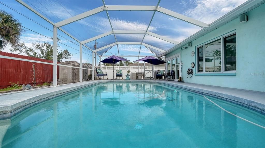 На продажу: $365,000 (2 спален, 2 ванн, 1184 Квадратных фут)