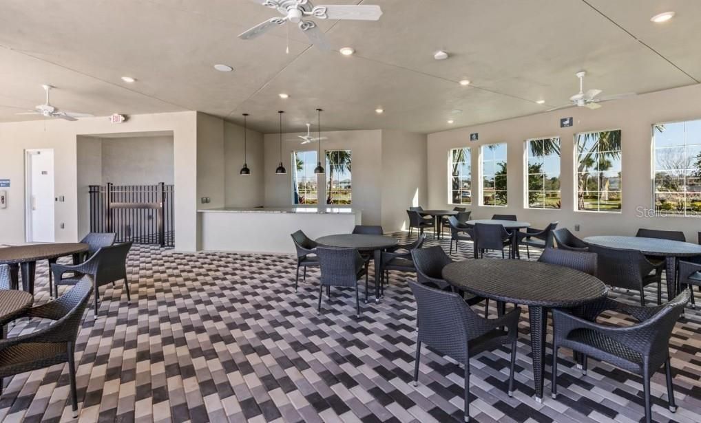 En Renta: $2,700 (4 camas, 2 baños, 2045 Pies cuadrados)