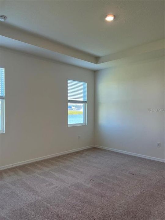 En Renta: $2,700 (4 camas, 2 baños, 2045 Pies cuadrados)