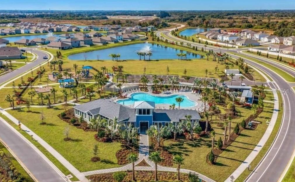 En Renta: $2,700 (4 camas, 2 baños, 2045 Pies cuadrados)