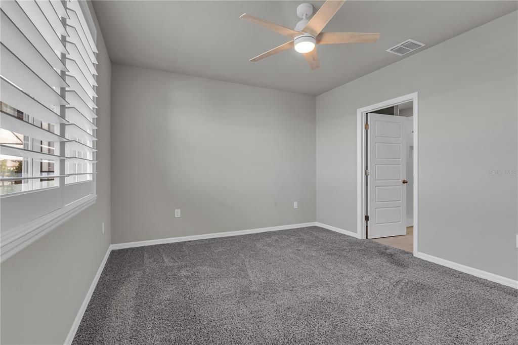 В аренду: $2,200 (3 спален, 2 ванн, 1484 Квадратных фут)