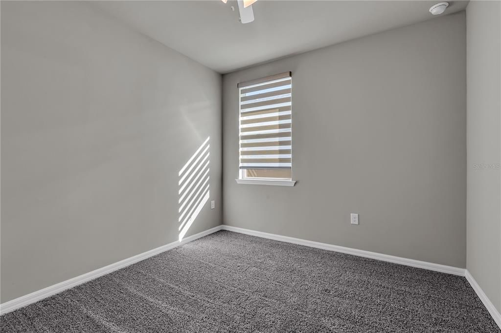 В аренду: $2,200 (3 спален, 2 ванн, 1484 Квадратных фут)