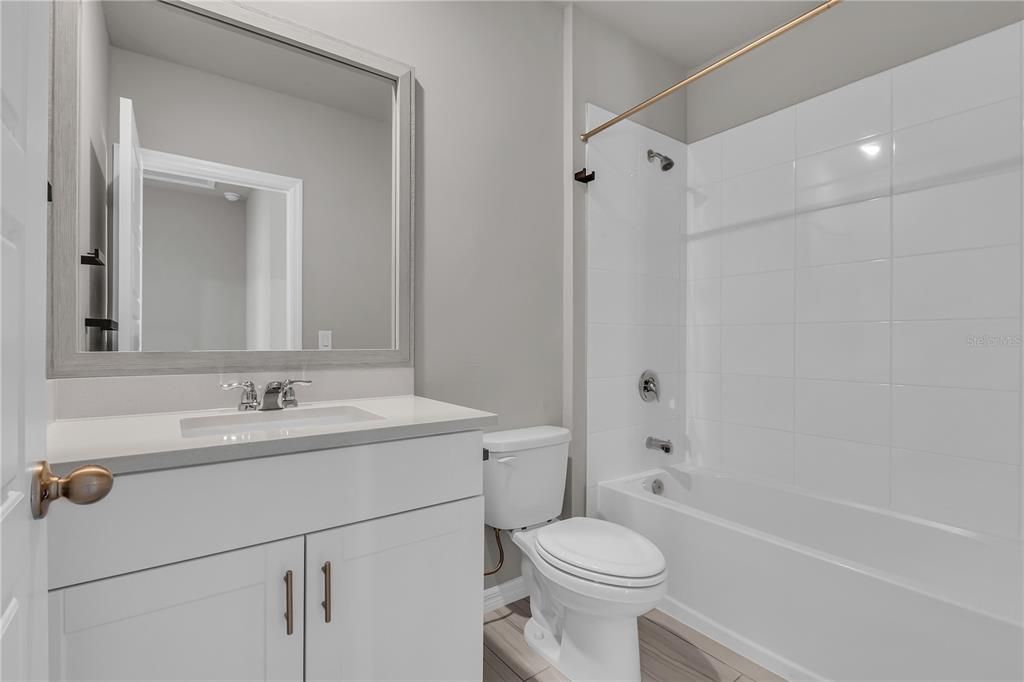 В аренду: $2,200 (3 спален, 2 ванн, 1484 Квадратных фут)