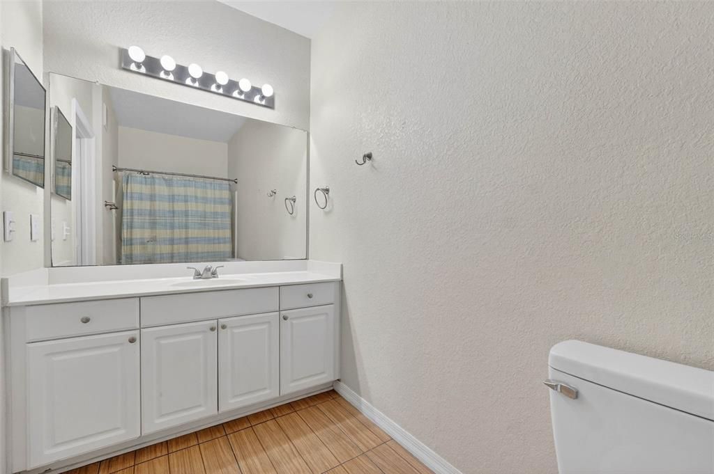 En Venta: $195,000 (2 camas, 2 baños, 1152 Pies cuadrados)