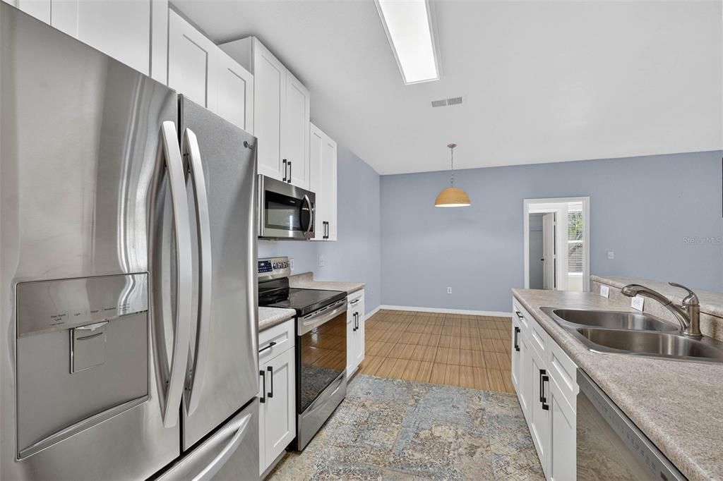 En Venta: $195,000 (2 camas, 2 baños, 1152 Pies cuadrados)