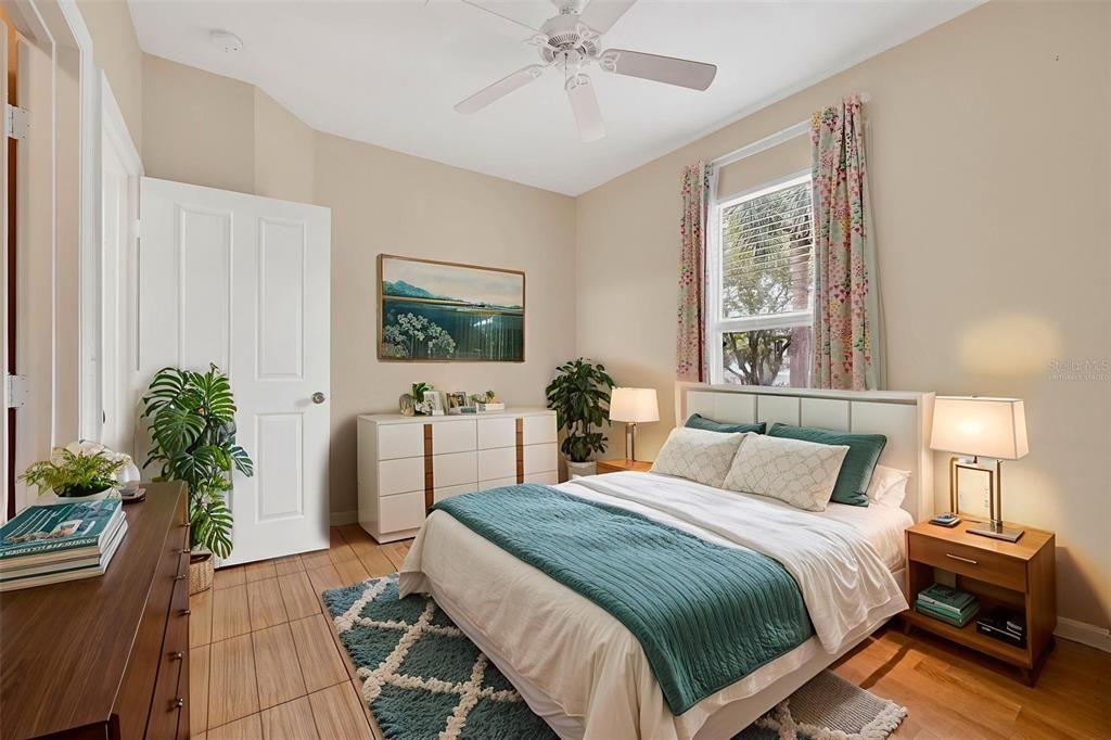 En Venta: $195,000 (2 camas, 2 baños, 1152 Pies cuadrados)