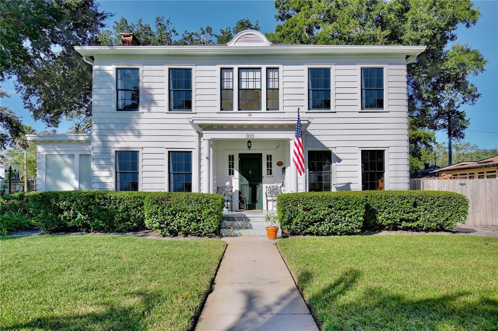 En Venta: $749,900 (3 camas, 2 baños, 2466 Pies cuadrados)