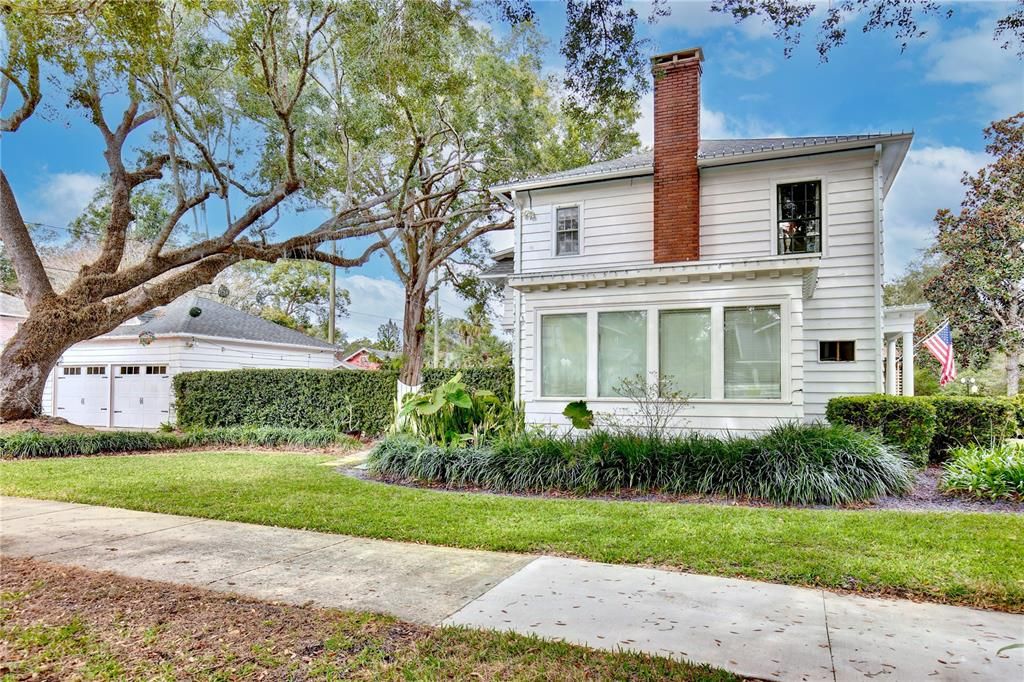 En Venta: $749,900 (3 camas, 2 baños, 2466 Pies cuadrados)